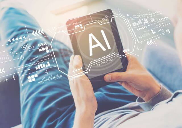 Salesforce agrega inteligencia artificial a plataforma de correo electrónico