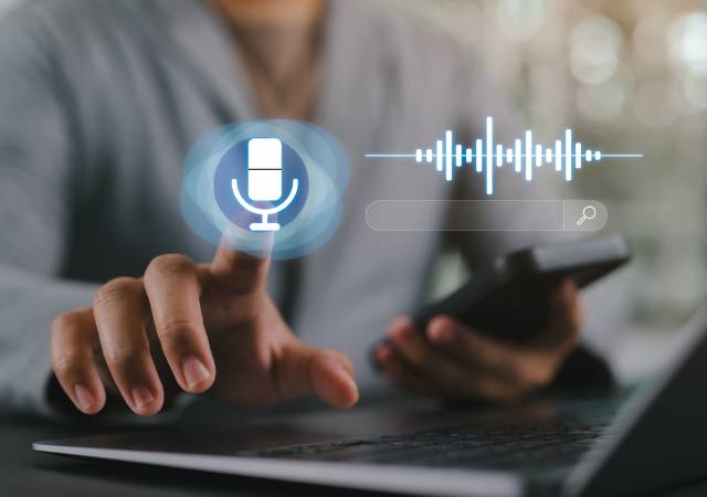 Optimización de contenido para búsquedas por voz paso a paso